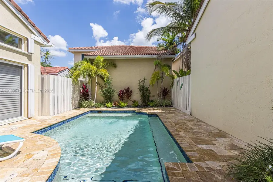 1125 Queen Palm Ct, Hollywood, FL 33019 - #3