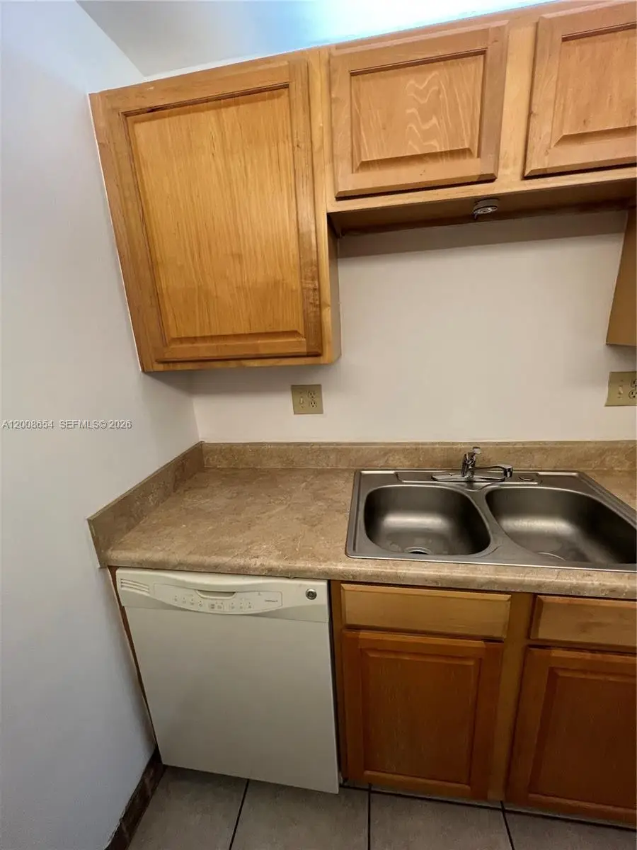 4116 NW 88th Ave #104, Coral Springs, FL 33065 - #3