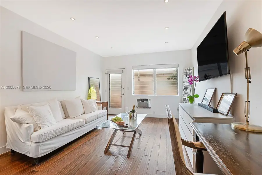 1050 Pennsylvania Ave #29, Miami Beach, FL 33139 - #3