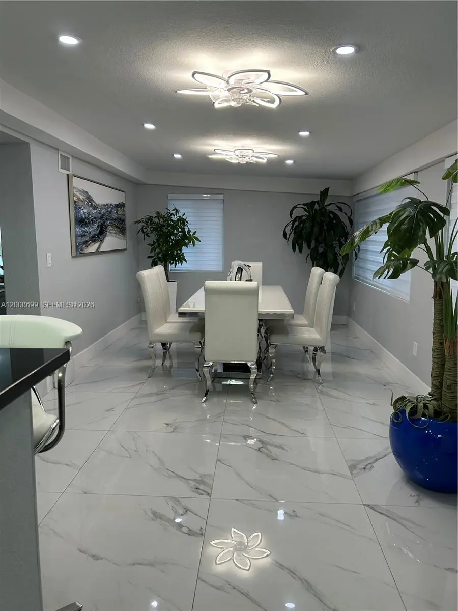 367 W 33rd St, Hialeah, FL 33012 - #3