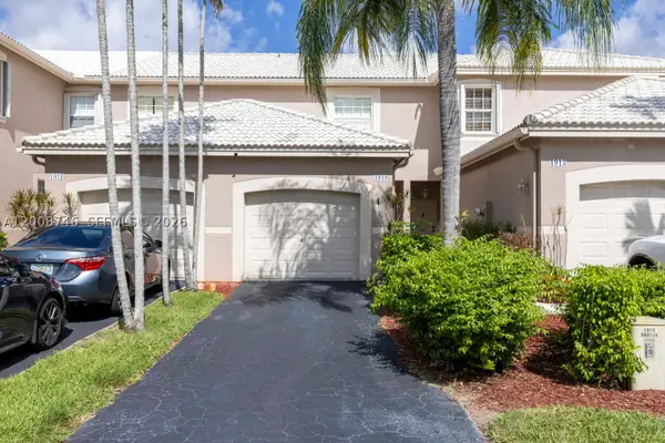 1919 Madeira Dr #4, Weston, FL 33327