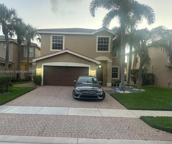 7587 Topiary Ave, Boynton Beach, FL 33437