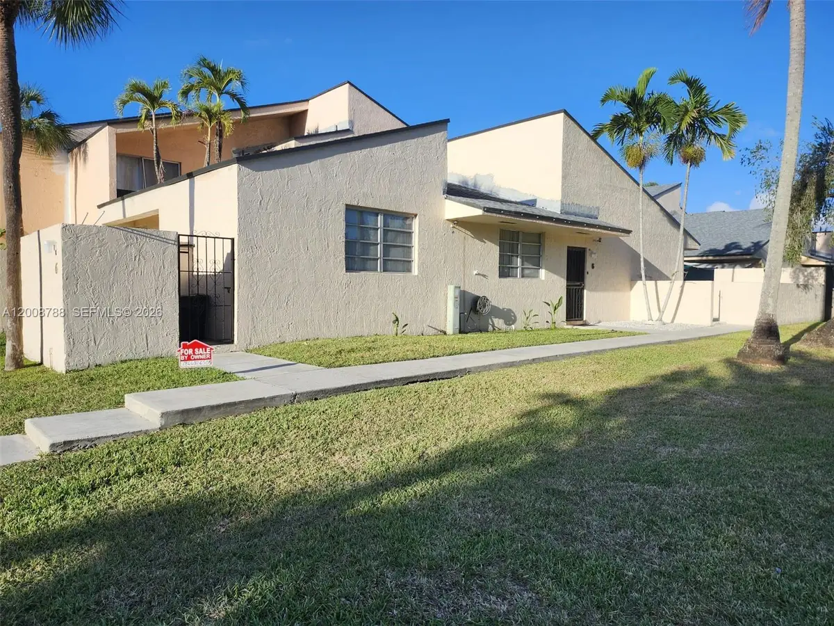 9195 Fontainebleau Blvd #6, Miami, FL 33172 - #1