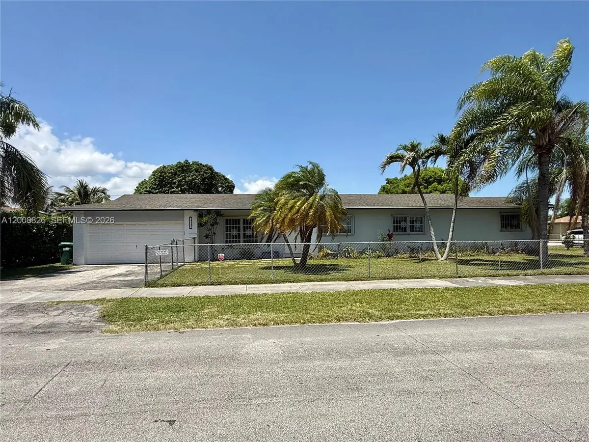 10401 SW 164th St, Miami, FL 33157 - #1