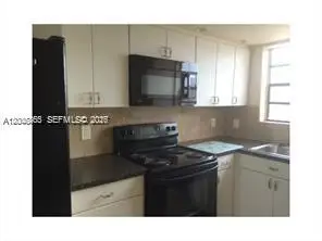 7740 Abbott Ave #5B, Miami Beach, FL 33141 - #3