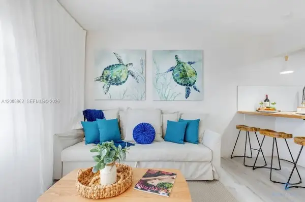 7326 Collins Ave #201, Miami Beach, FL 33141