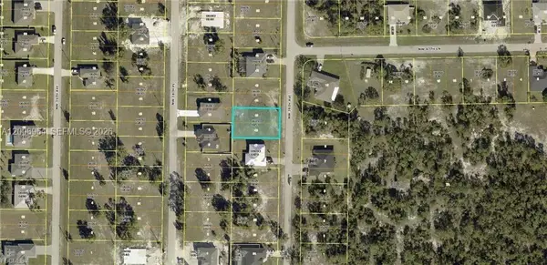 4718 NW 38th Ave, Cape Coral, FL 33993
