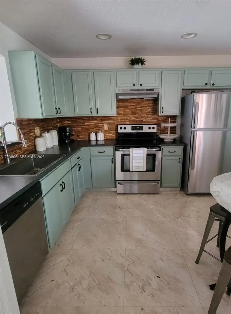 16504 SW 71st Ter, Miami, FL 33193 - #1