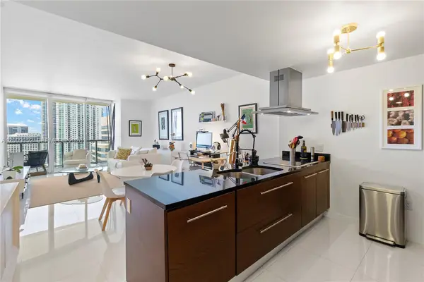 495 Brickell Ave #4009, Miami, FL 33131