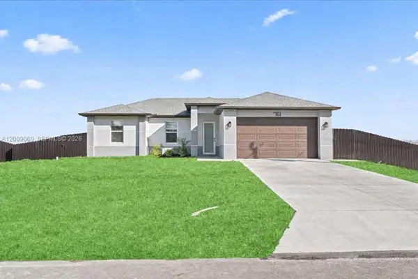 103 Diplomat, Cape Coral, FL 33909