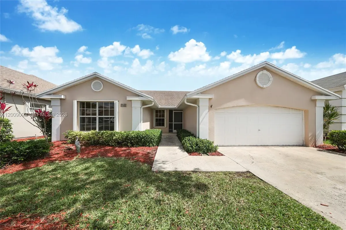 2395 SE 7th Pl, Homestead, FL 33033 - #1