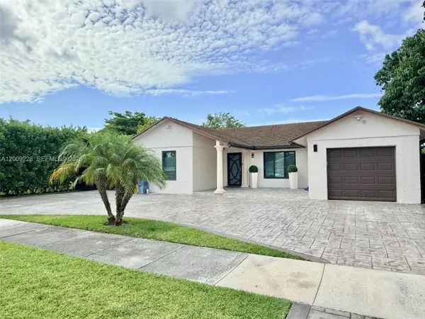 11216 SW 166th Ter, Miami, FL 33157