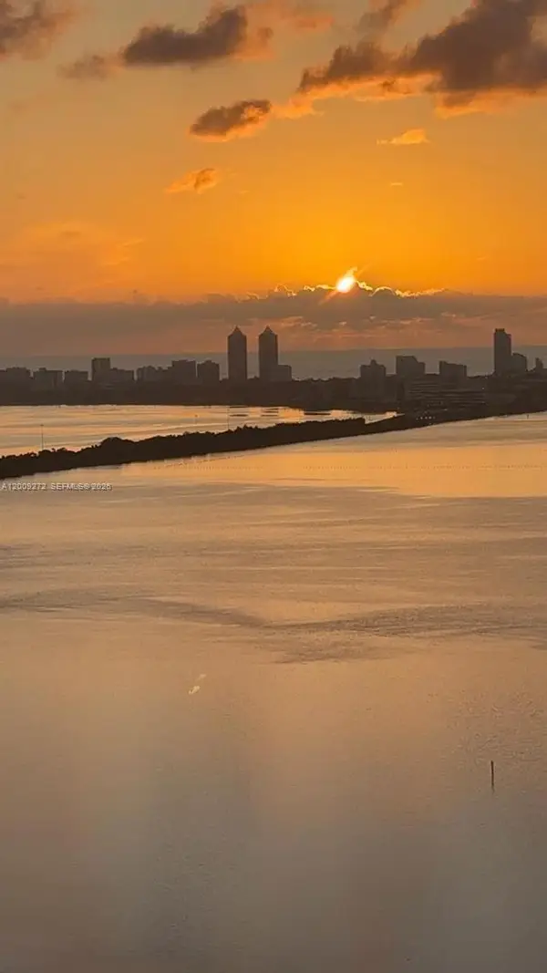 700 NE 24 St #3903, Miami, FL 33137