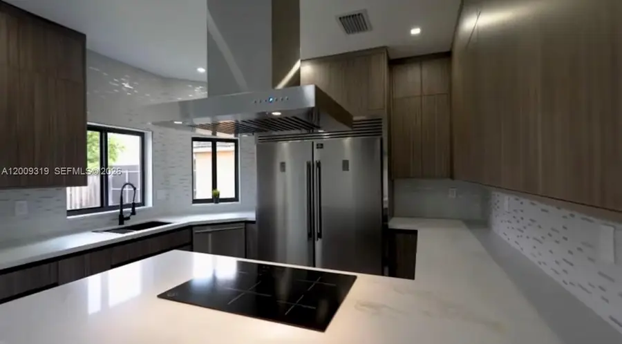 7963 NW 195th Ter, Hialeah, FL 33015 - #2