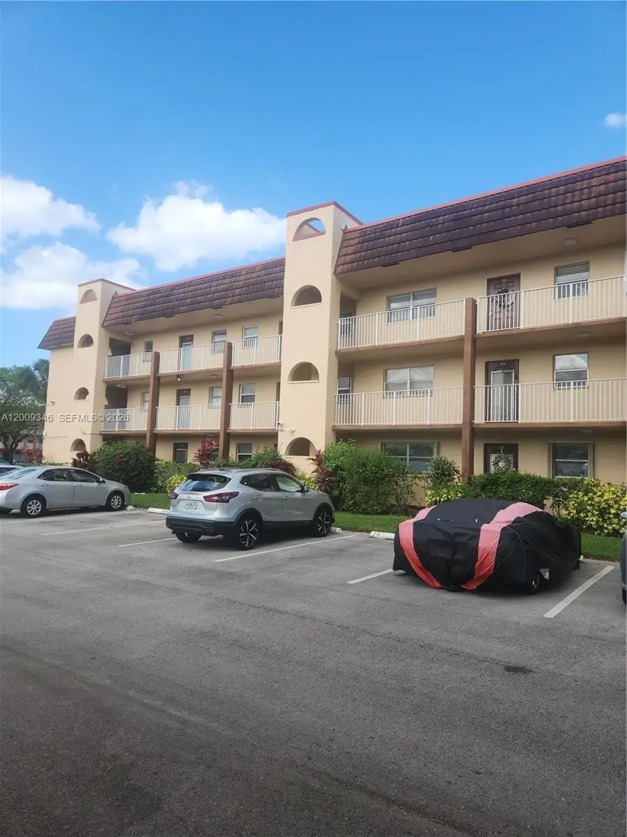 2711 N Pine Island Rd #112, Sunrise, FL 33322 - #2
