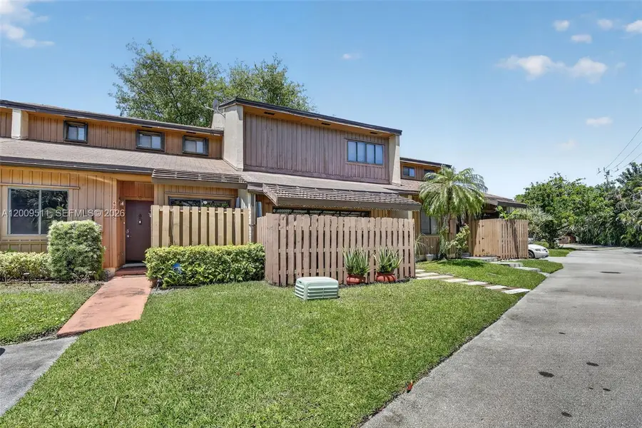 4283 S Pine Island Rd, Davie, FL 33328 - #2