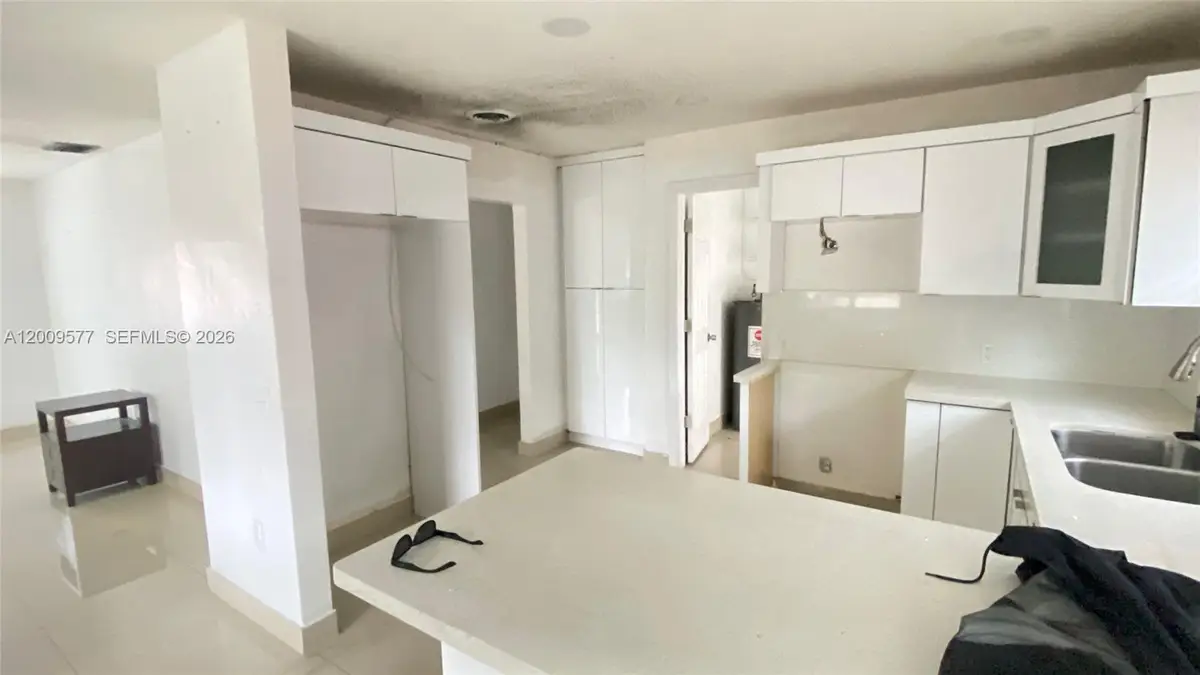 530 NW 99th St, Miami, FL 33150 - #1