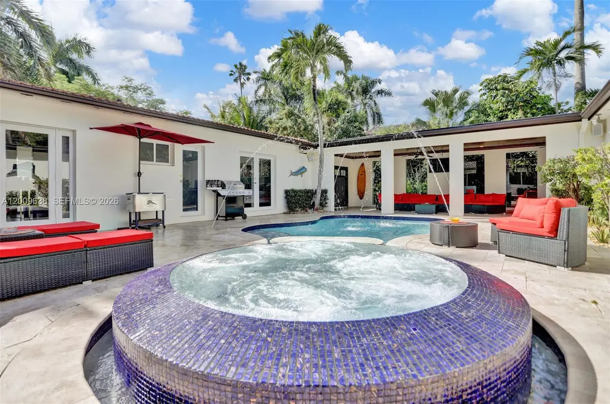 1017 Tyler St, Hollywood, FL 33019 - #1