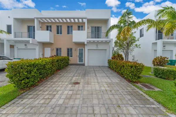 7234 NW 103rd Path, Doral, FL 33178