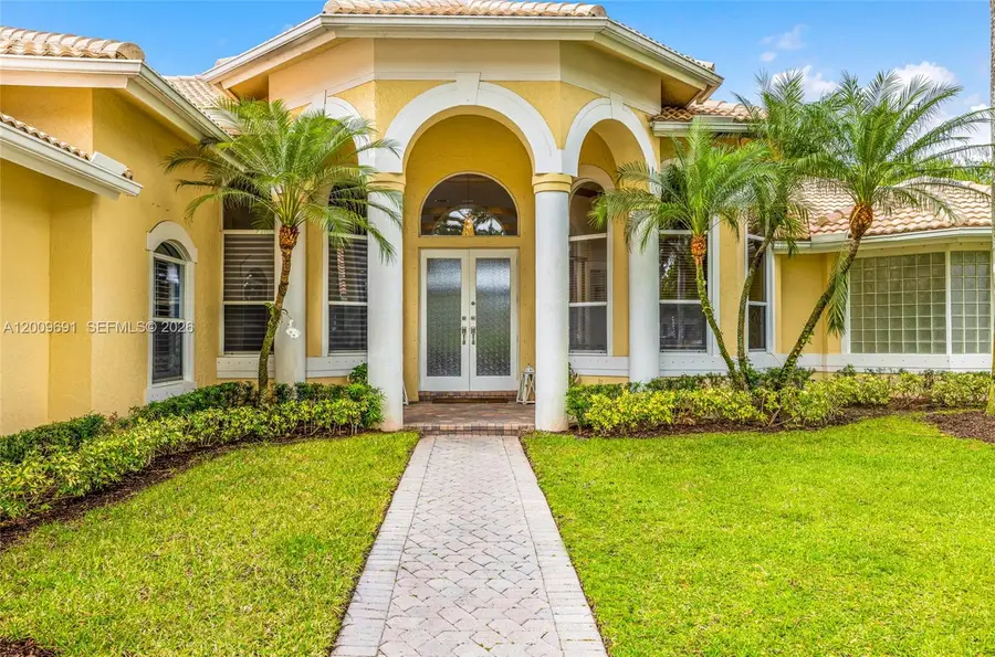 2477 Poinciana Dr, Weston, FL 33327 - #2