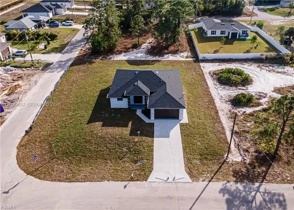 3701 28th St Sw, Lehigh Acres, FL 33976