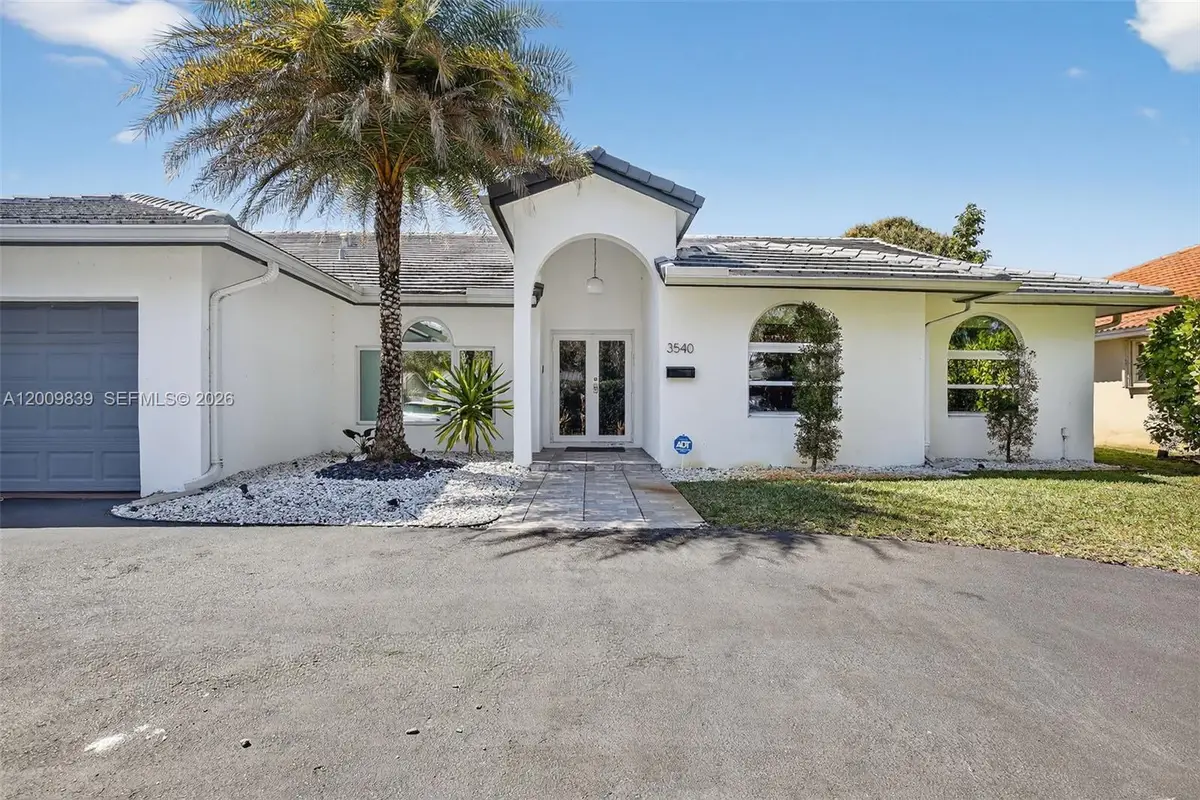 3540 N Park Rd, Hollywood, FL 33021 - #1