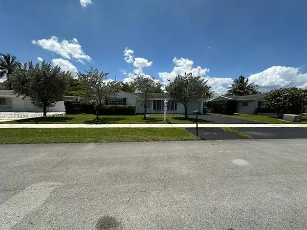 7814 SW 146th Ct, Miami, FL 33183