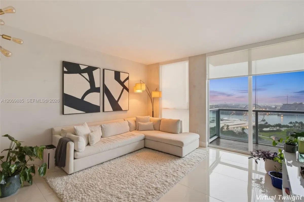 253 NE 2nd St #2005, Miami, FL 33132 - #1
