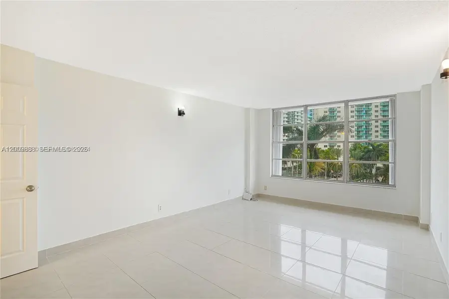 3800 S Ocean Dr #414, Hollywood, FL 33019 - #3