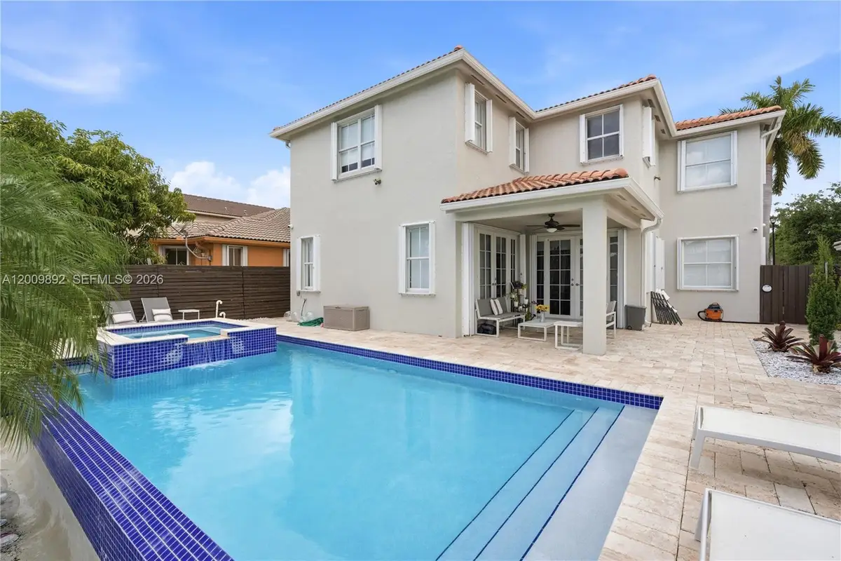 11090 NW 84th St, Doral, FL 33178 - #1