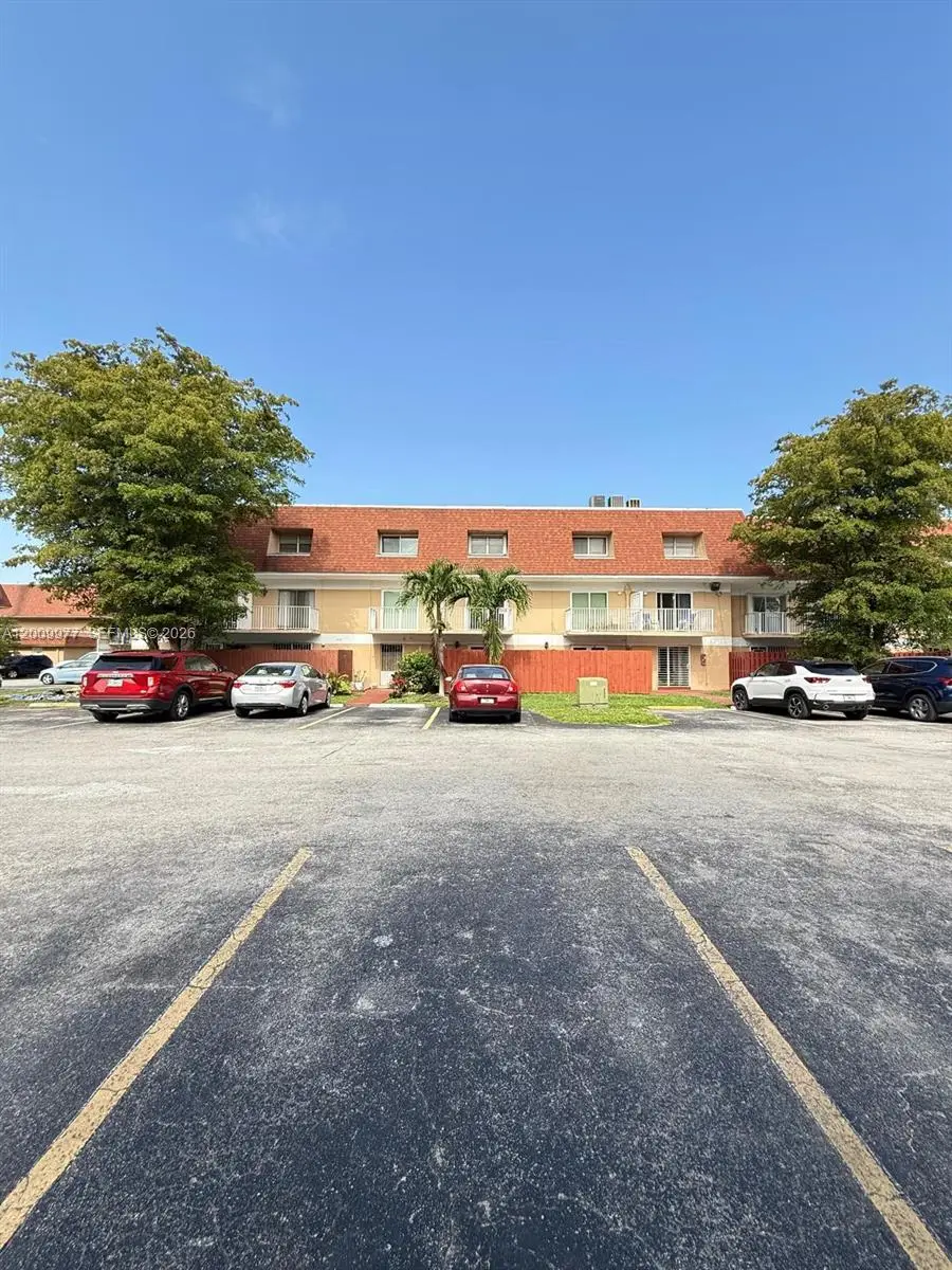 260 NW 107th Ave #204, Miami, FL 33172 - #2