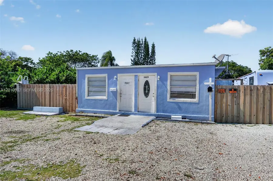 5925 SW 64th St, South Miami, FL 33143 - #3
