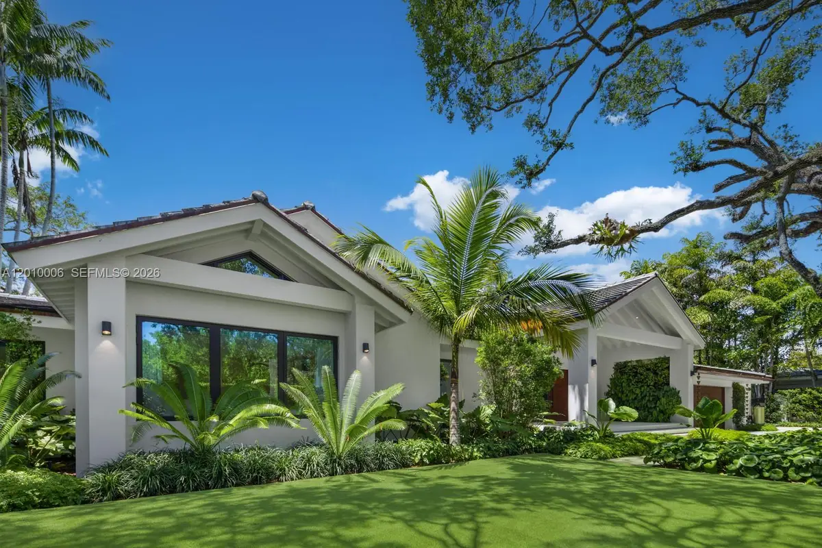4100 Pinta Ct, Coral Gables, FL 33146 - #1