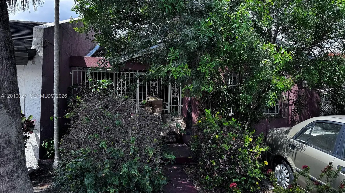 30 SW 116th Ave, Sweetwater, FL 33174 - #1