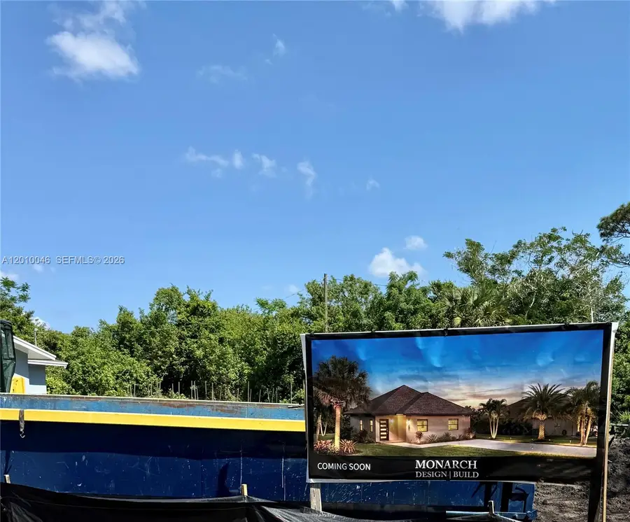 2104 Barcelona Ave, Fort Pierce, FL 34946 - #2