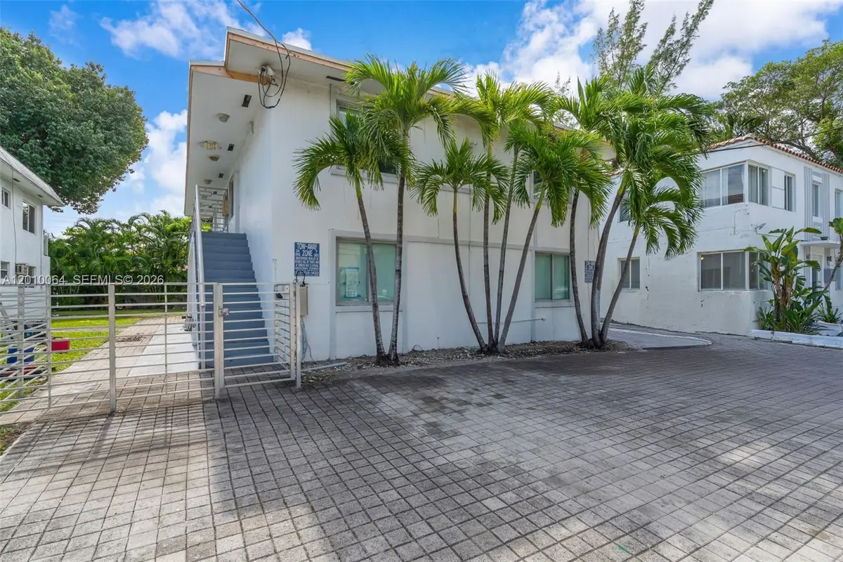 560 NE 63rd St, Miami, FL 33138 - #1