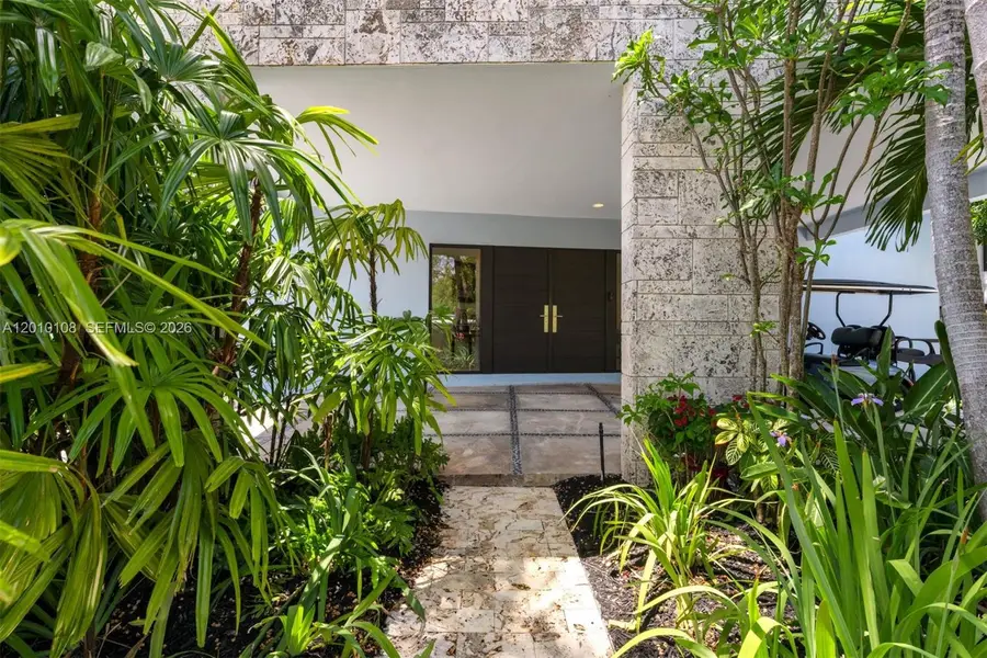 690 Warren Ln, Key Biscayne, FL 33149 - #3