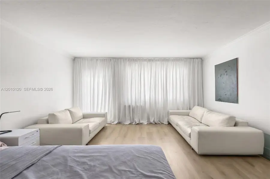 717 Espanola Way #111, Miami Beach, FL 33139 - #3