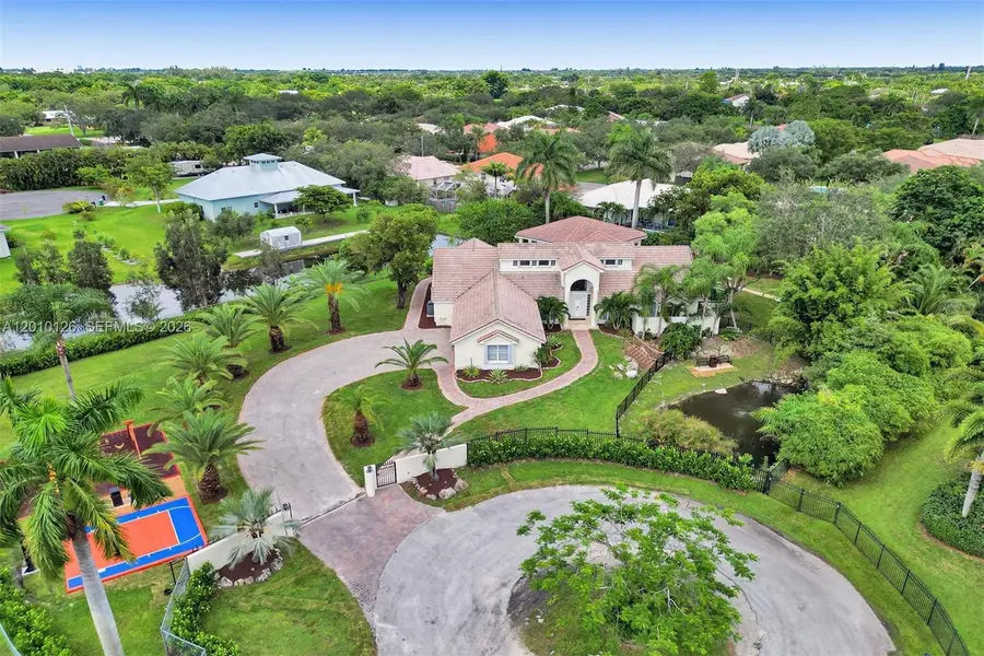 16301 SW 62nd St, Southwest Ranches, FL 33331 - #2