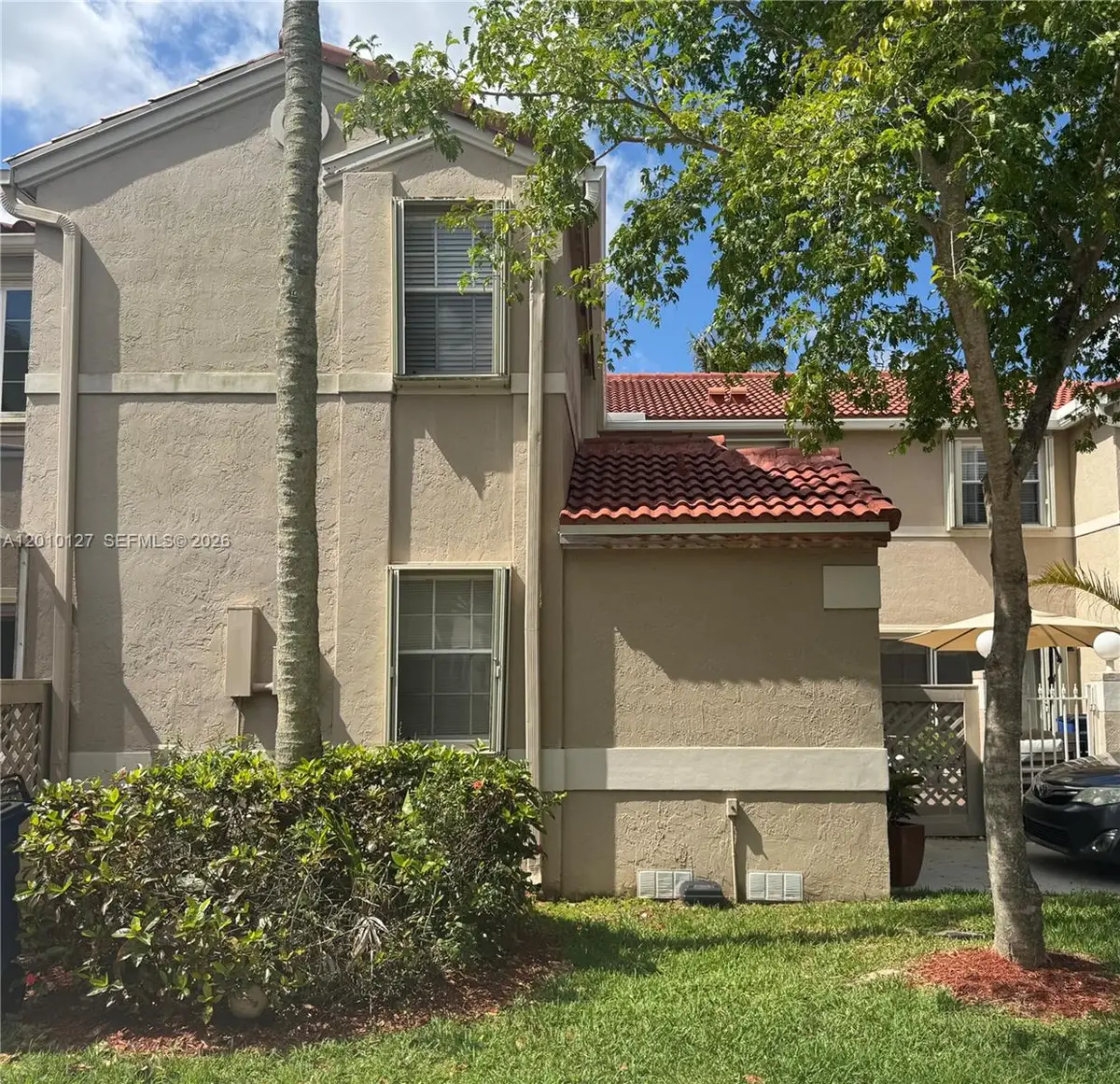 11004 Neptune Dr, Hollywood, FL 33026 - #1