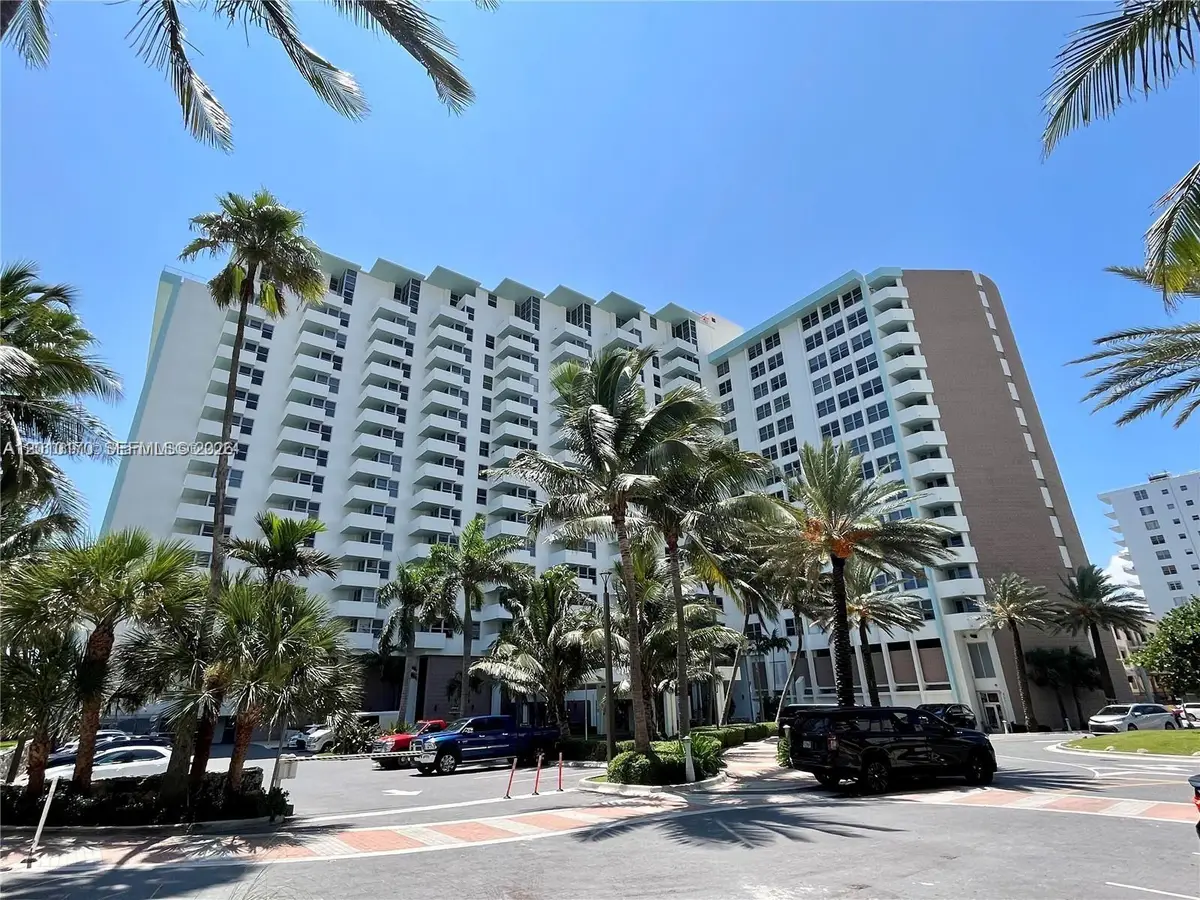 2899 Collins Ave #724, Miami Beach, FL 33140 - #1
