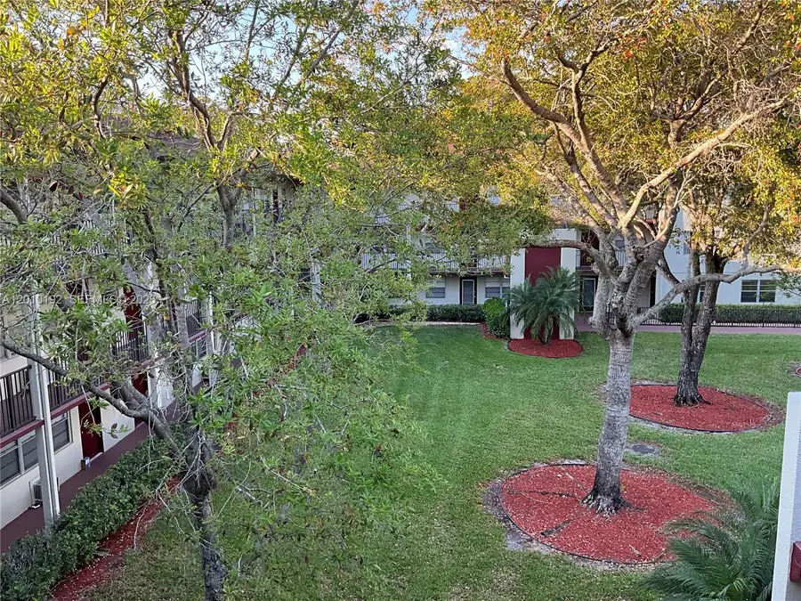 150 SW 134th Way #304R, Pembroke Pines, FL 33027 - #2