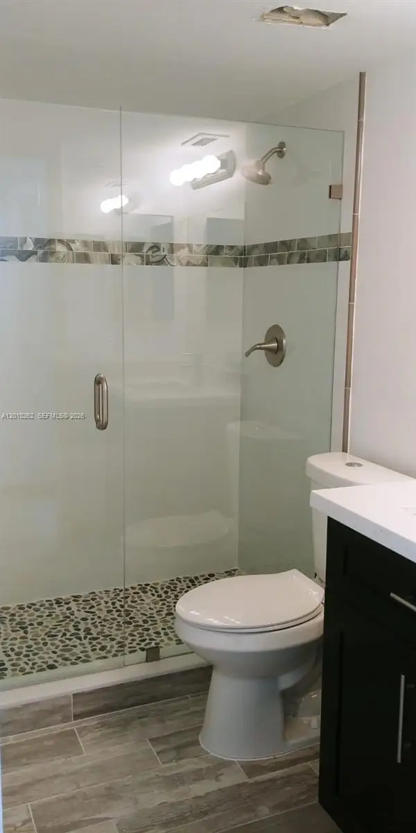 8590 SW 212th St #303, Cutler Bay, FL 33189