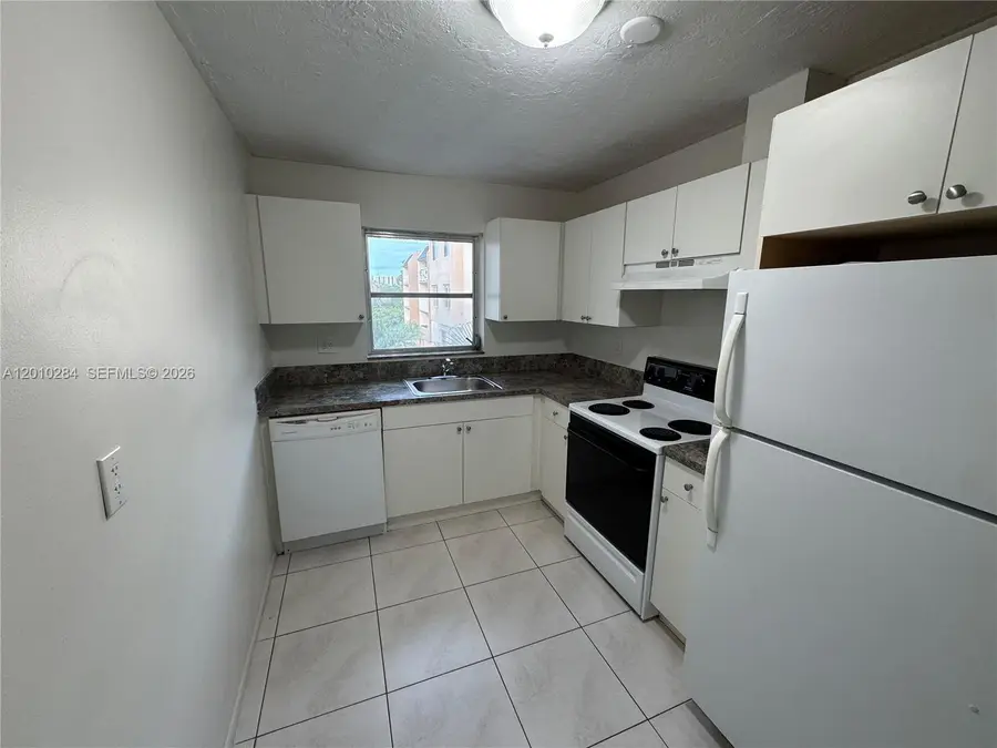 7725 SW 86th St #A1-319, Miami, FL 33143 - #2