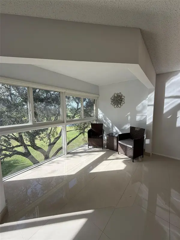 1300 SW 125th Ave #404K, Pembroke Pines, FL 33027