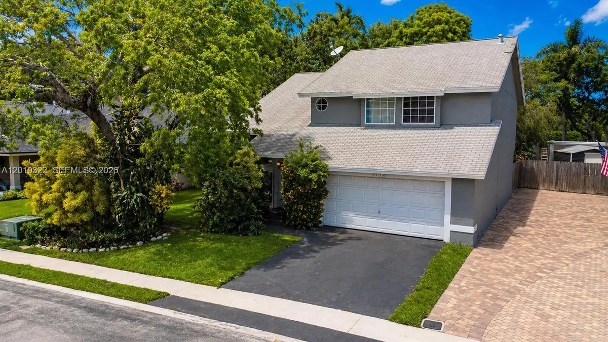 12113 NW 33rd St, Sunrise, FL 33323 - #1