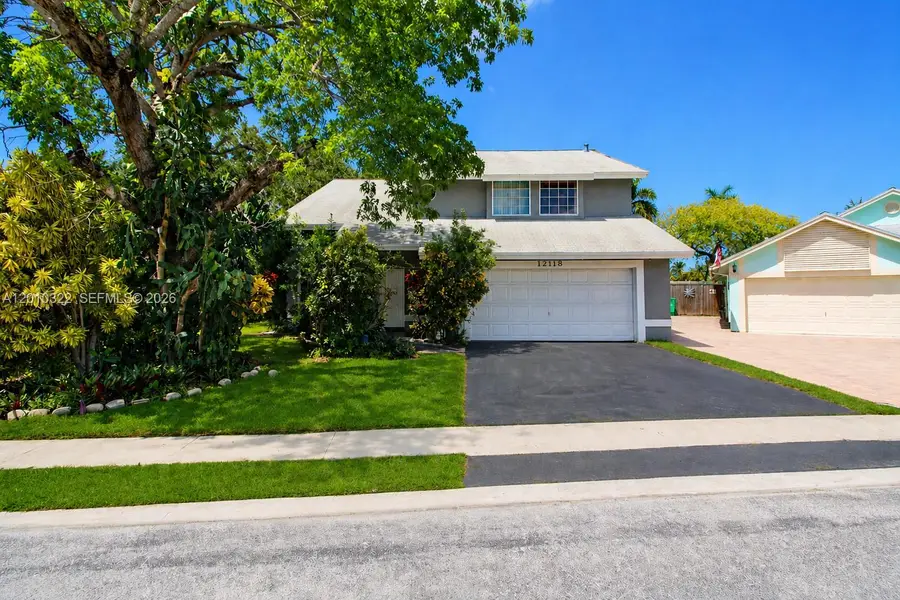 12113 NW 33rd St, Sunrise, FL 33323 - #2