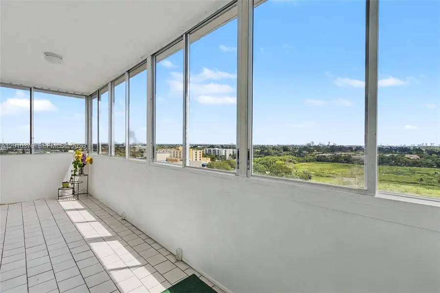 3800 Hillcrest Dr #1211, Hollywood, FL 33021 - #3