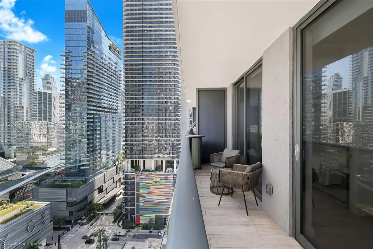 55 SW 9th St #2109, Miami, FL 33130 - #1
