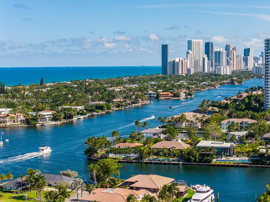 110 Holiday Dr, Hallandale Beach, FL 33009 - #3